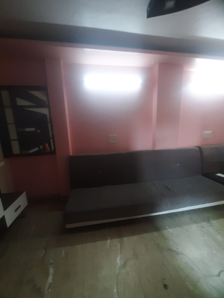 Living Room, rohini sector 7 1 Bedroom 500 Sq.Ft. Builder Floor In Rohini Sector 7 Delhi 8065551