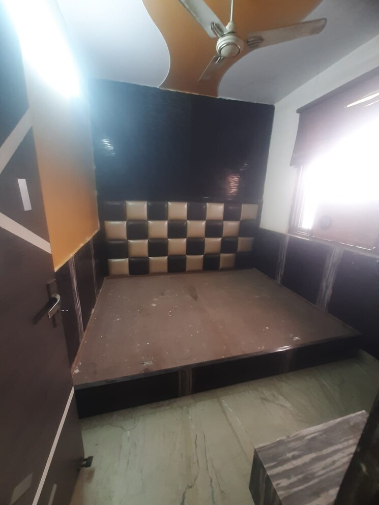 Living Room, rohini sector 7 1 Bedroom 500 Sq.Ft. Builder Floor In Rohini Sector 7 Delhi 8065551