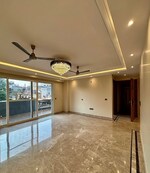 4 BHK + Pooja Room,Study Room,Extra Room 375 Sq.Yd. Builder Floor in BPTP Park Central