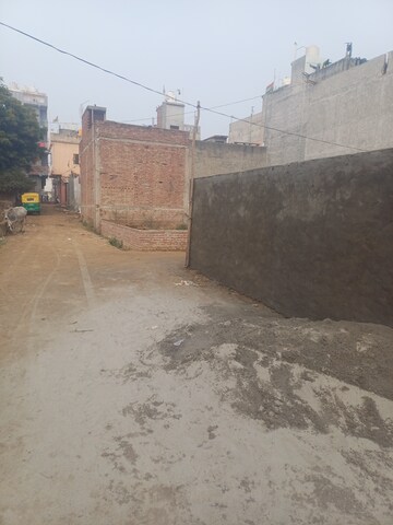  Plot – Exterior View View at Dheeraj Nagar - for Sale