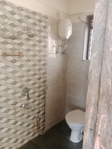 Bathroom in 2 BHK Apartment at Kabra Hyde Park, Manpada – for Sale