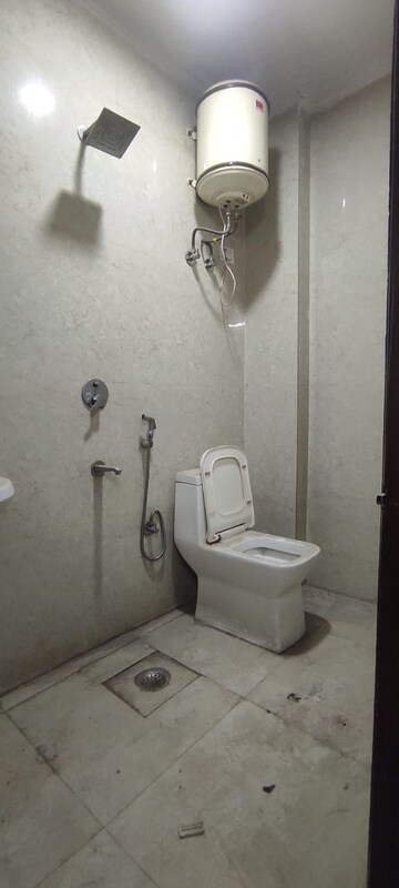 Bathroom in 1 RK Builder Floor at Saket – for Rent