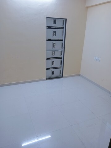 Room in 2 BHK Apartment at Chinar CHS Kalwa, Kalwa – for Rent