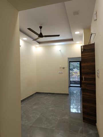 1 BHK Apartment For Rent in Paschim Vihar