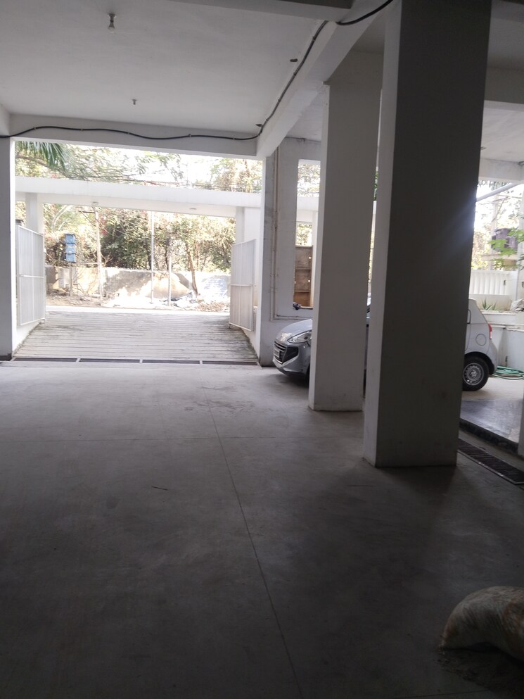  Parking, sri nagar colony 3 Bedroom 2200 Sq.Ft. Apartment In Sri Nagar Colony Hyderabad 8065680