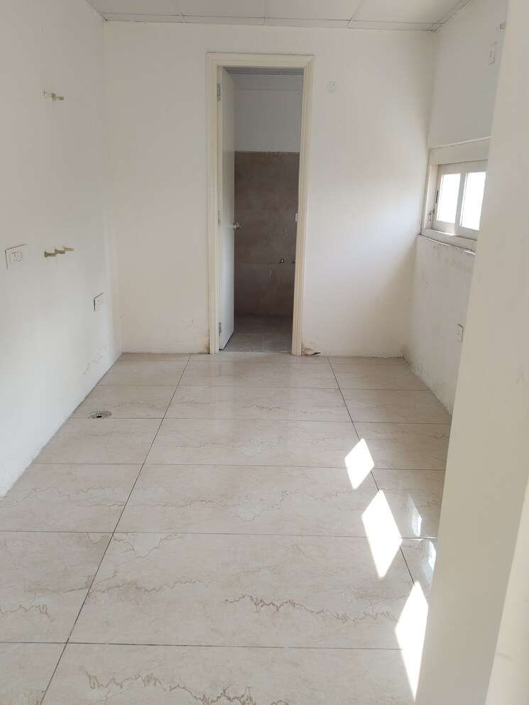 Room, sri nagar colony 3 Bedroom 2200 Sq.Ft. Apartment In Sri Nagar Colony Hyderabad 8065680