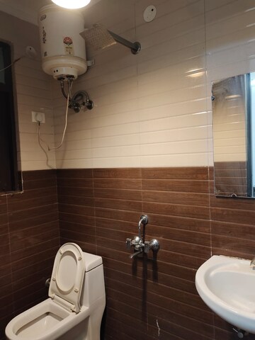 Master Bedroom in 1 BHK Builder Floor at Freedom Fighters Enclave – for Rent