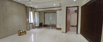 Room in 5 BHK Villa at Gowra Palm Breeze Pristine Villas, Manikonda – for Rent