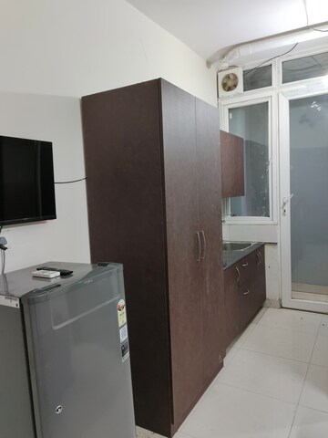 Bathroom in 1 BHK Builder Floor at Unitech Arcadia, South City 2 – for Rent