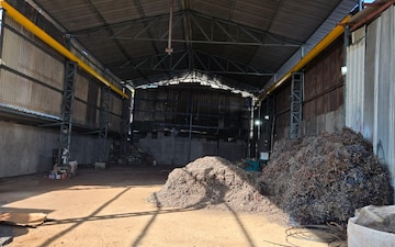 Warehouse For Rent in Por