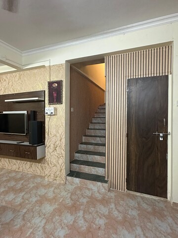 Parking in 3 BHK Villa at Arin Apartment, Veerabhadra Nagar – for Sale