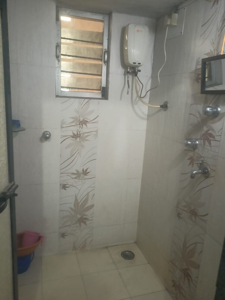 Bathroom, vasant-valley-kalyan-west 1 Bedroom 585 Sq.Ft. Apartment In Kalyan West Thane 8065733