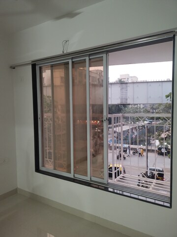 Room in 1 BHK Apartment at Sayba Heritage, Kurla East – for Rent