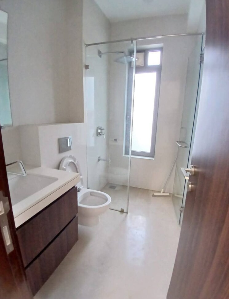 Bathroom, piramal-vaikunth 3 Bedroom 1800 Sq.Ft. Apartment In Balkum Pada Thane 8065783