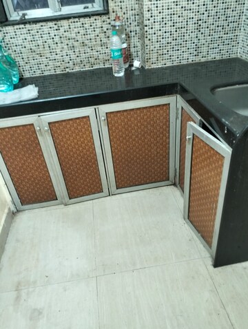 1 RK Apartment For Rent in Pradnya Apartment Vakola, Vakola