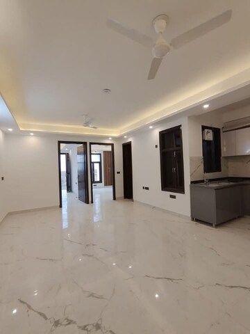 Living Room in 2 BHK Builder Floor at Saket – for Rent