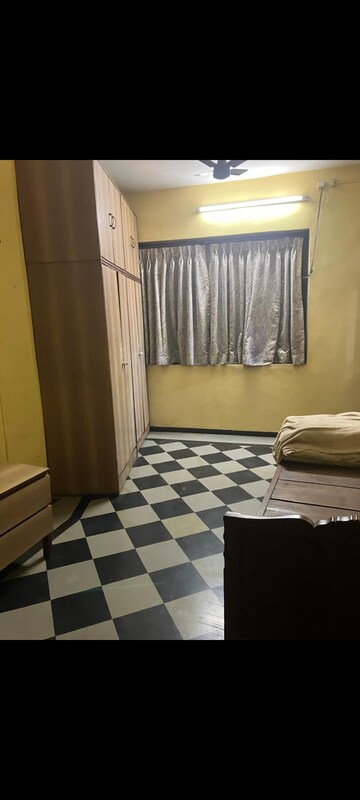 Bedroom in 3 BHK Apartment at Mahim Landmark, Mahim – for Rent