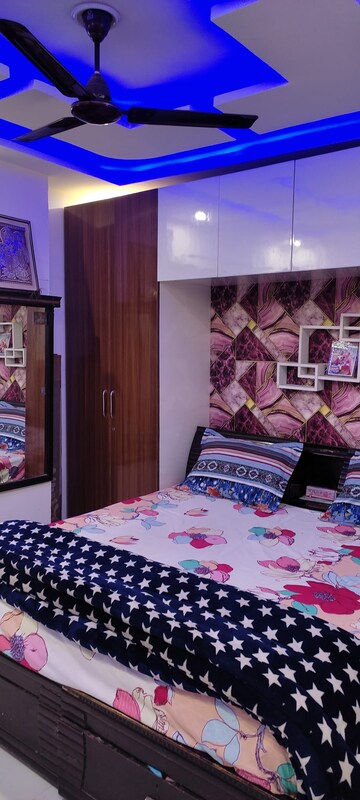 Bedroom in 3 BHK Builder Floor at Dwarka Mor – for Rent