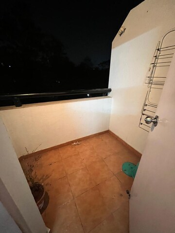 Furnished Amenities in 2 BHK Apartment at Borate Jijai Nagari, Kothrud – for Rent