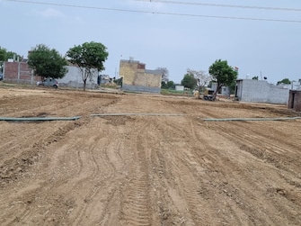 Plot For Resale in Chhata Mathura  8065957