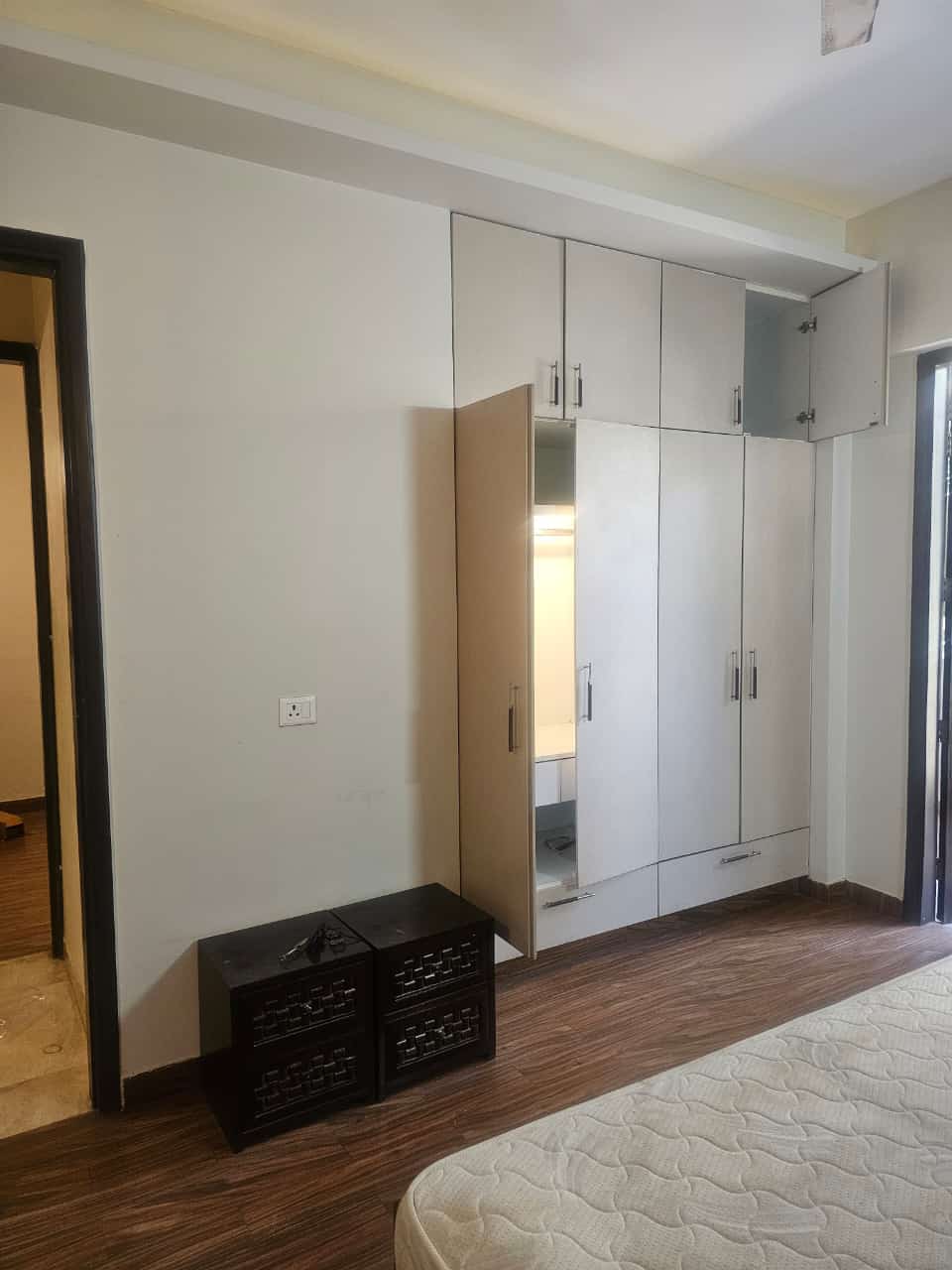 4 BHK + Pooja Room,Servant Room,Study Room Apartment For Sale in Tata Primanti Villas