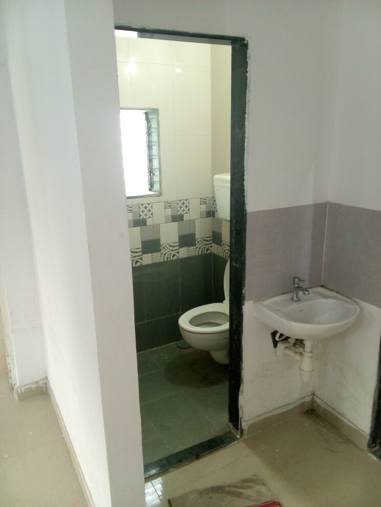Bathroom, mhada-24-lig-apartments 1 Bedroom 720 Sq.Ft. Apartment In Goregaon West Mumbai 8065963