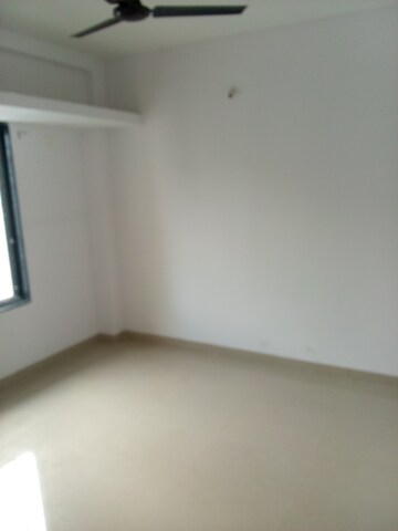 Room in 1 BHK Apartment at Mhada 24 LIG Apartments, Goregaon West – for Sale