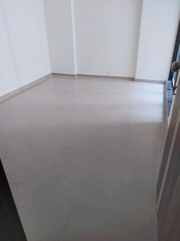 Room in 1 BHK Apartment at Sun Heights, Virar West – for Rent
