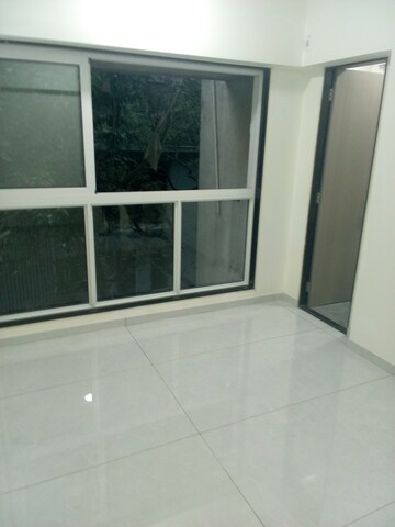Room in 2 BHK Apartment at Agarwal Florence, Goregaon West – for Sale