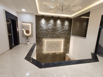 Furnished Amenities in 4 BHK Independent House at Mansarovar Extension – for Sale