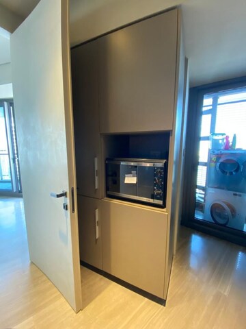 Furnished Amenities in 4 BHK Apartment at Lodha World One, Worli – for Sale