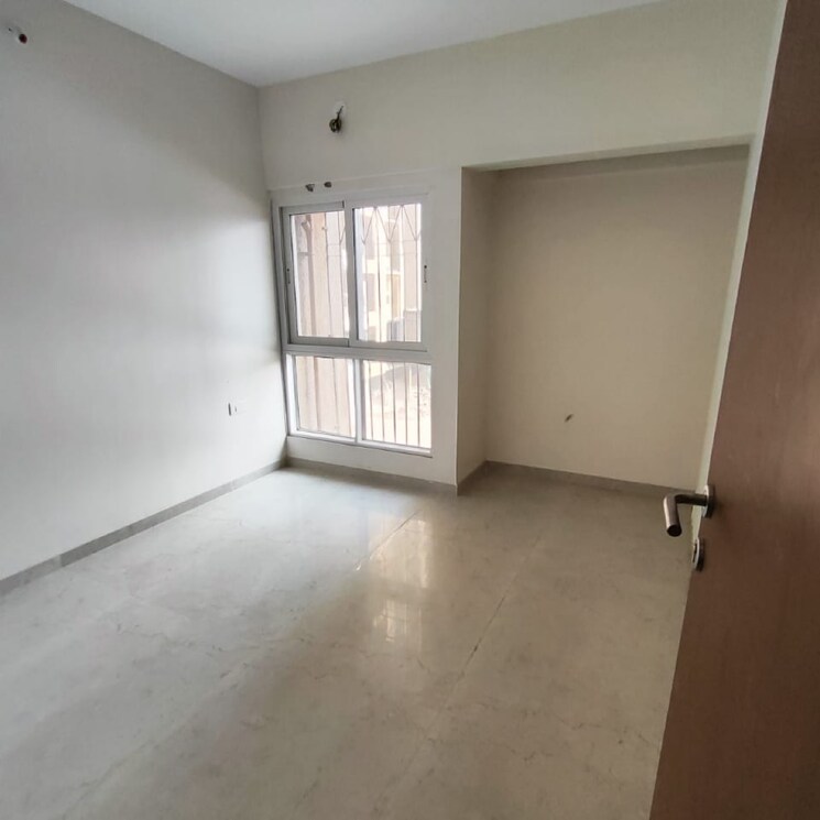 Room, dosti-west-county 2 Bedroom 700 Sq.Ft. Apartment In Kolshet Industrial Area Thane 8066018