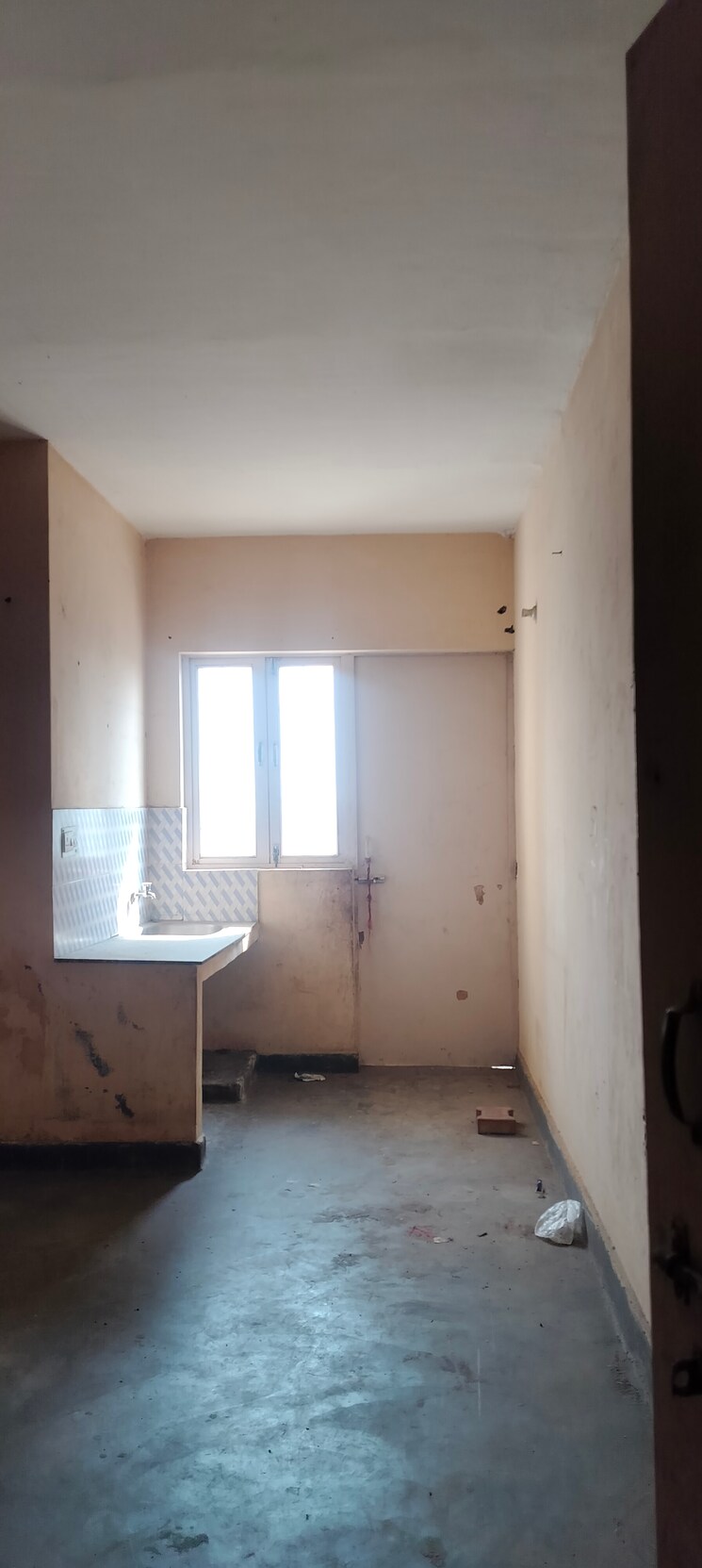 Room, slf-anushree 1 RK 300 Sq.Ft. Apartment In Sector 75 Faridabad 8066033