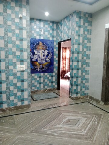 Living Room in 2.5 BHK Independent House at Sector 40 – for Rent