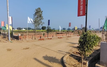 Plot For Sale in Sector 16