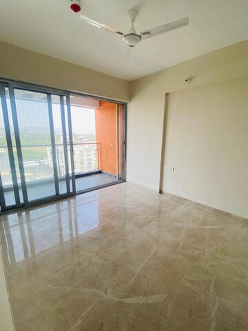 Room in 2 BHK Apartment at Panchshil Eon Free Zone, Kharadi – for Rent