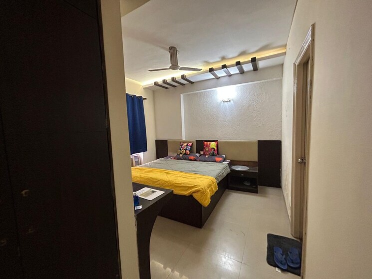 Master Bedroom, sector 15 3 Bedroom 3150 Sq.Ft. Builder Floor In Sector 15 Faridabad 8066070