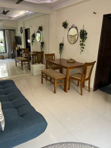 Master Bedroom in 3 BHK Apartment at Aum Nav Kiran, Khar West – for Rent
