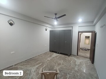 Room in 2 BHK Apartment at AVS Orchard, Sector 77 – for Rent