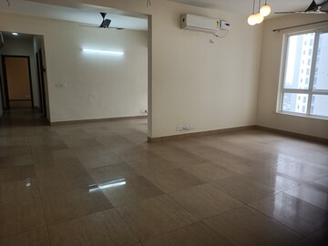 Room in 4 BHK Apartment at 3C Lotus Panache, Sector 110 – for Rent