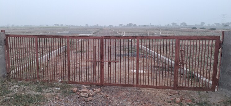 Exterior View, upsidc site b  102 Sq.Yd. Plot In Upsidc Site B Greater Noida 8066106