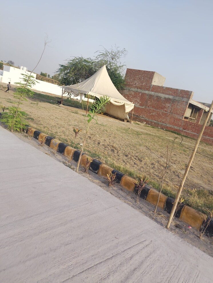 Exterior View, upsidc site b  101 Sq.Yd. Plot In Upsidc Site B Greater Noida 8066184