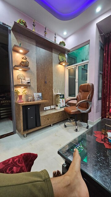 Living Room in 2 BHK Builder Floor at Ansal Palam Triangle, Palam Vihar Extension – for Rent