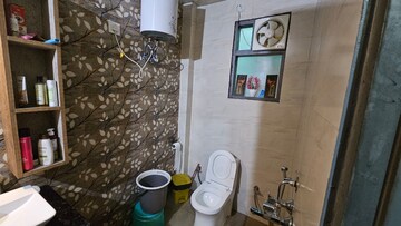 Bathroom in 2 BHK Builder Floor at Ansal Palam Triangle, Palam Vihar Extension – for Rent