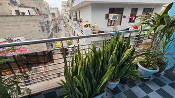Balcony in 2 BHK Builder Floor at Ansal Palam Triangle, Palam Vihar Extension – for Rent