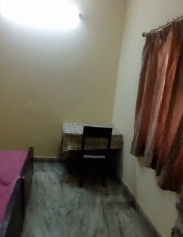 Living Room in 1 BHK Villa at Aliganj – for Rent