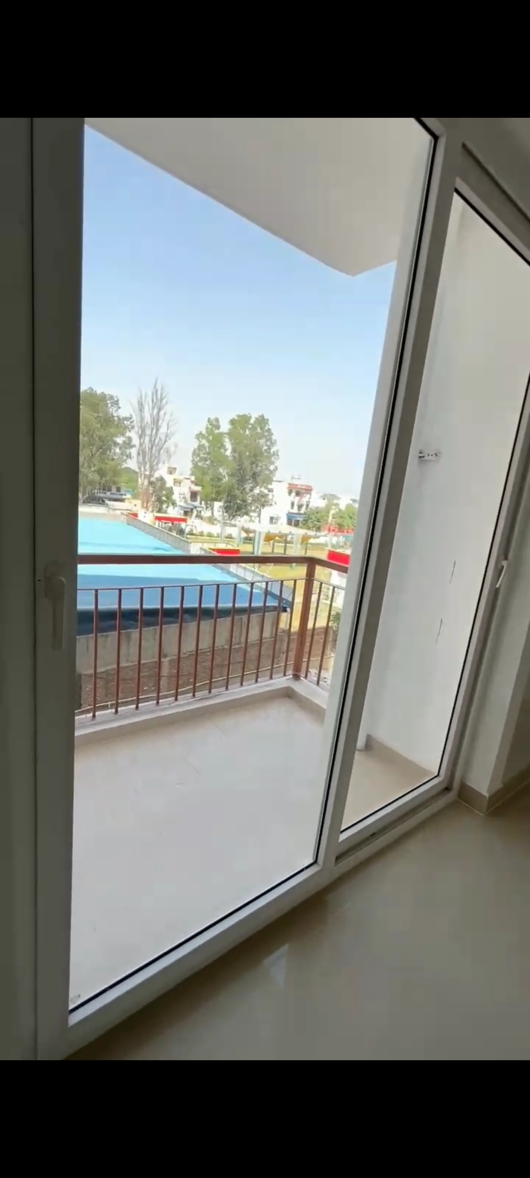 2 BHK Apartment For Sale in Sikka Krissh Greens