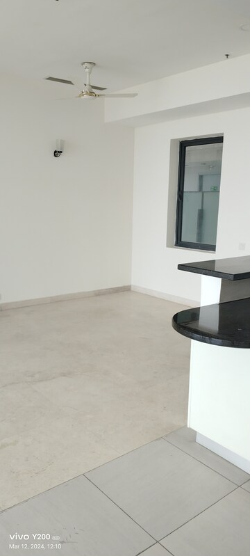 Room in 2 BHK Apartment at Ireo The Grand Arch, Sector 58 – for Rent