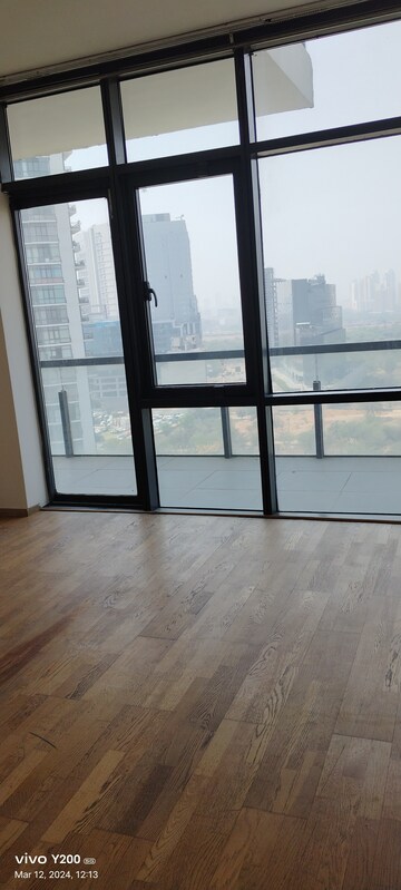 Room in 2 BHK Apartment at Ireo The Grand Arch, Sector 58 – for Rent