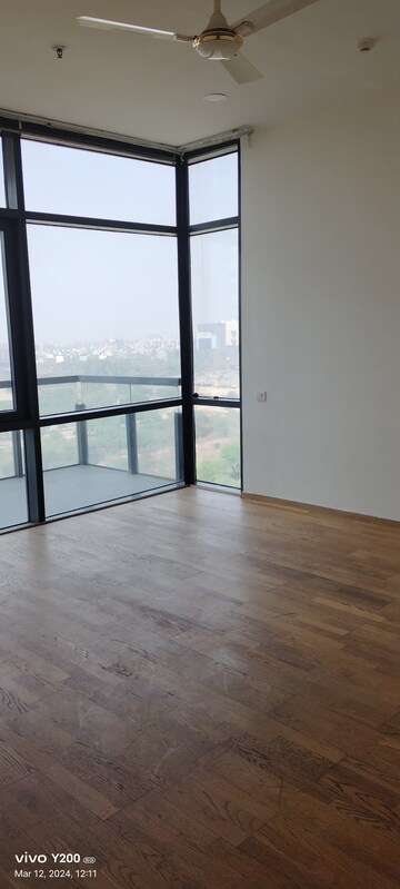 Room in 2 BHK Apartment at Ireo The Grand Arch, Sector 58 – for Rent